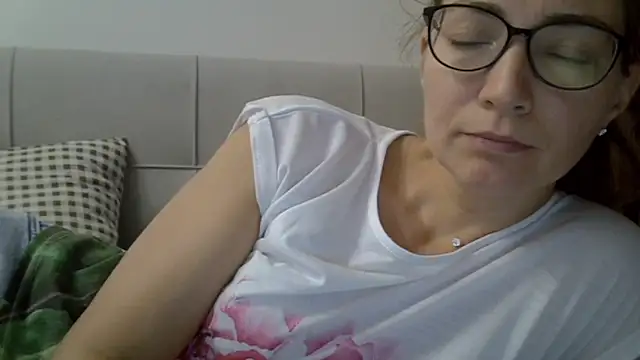 Ashleyspice online show from September 12, 5:29 am