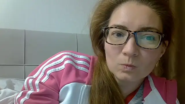 Ashleyspice online show from October 21, 8:04 am