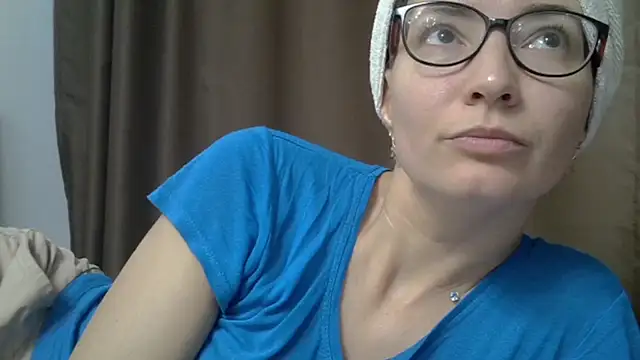 Ashleyspice online show from October 27, 5:55 am