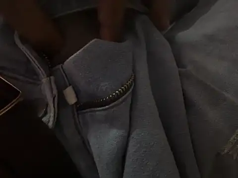 zeus 3241 online show from December 14, 9:30 pm