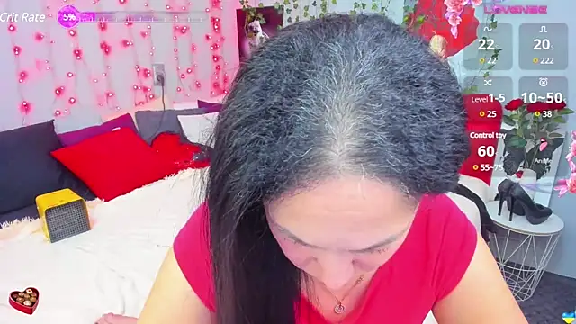 DarlingMilf online show from December 25, 3:18 am