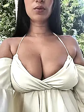 lady-rosse online show from January 31, 3:00 pm