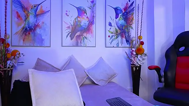 Marianaa Lopezz online show from January 17, 7:49 pm