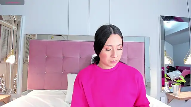 Ahincale online show from November 10, 7:35 pm