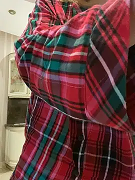 Amazoniiaa online show from February 16, 6:21 am