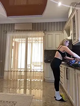 Amazoniiaa online show from February 24, 12:16 pm