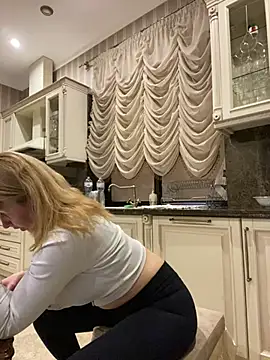 Amazoniiaa online show from March 1, 3:38 pm