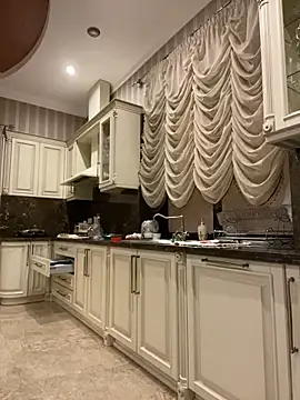 Amazoniiaa online show from March 2, 4:10 pm