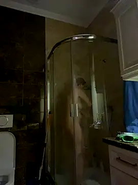 Amazoniiaa online show from October 5, 6:50 pm