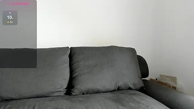 minimaya online show from December 28, 3:04 am