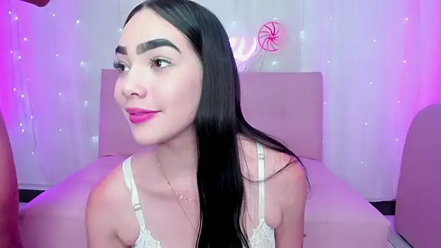 Litzy1  online show from February 13, 8:24 pm