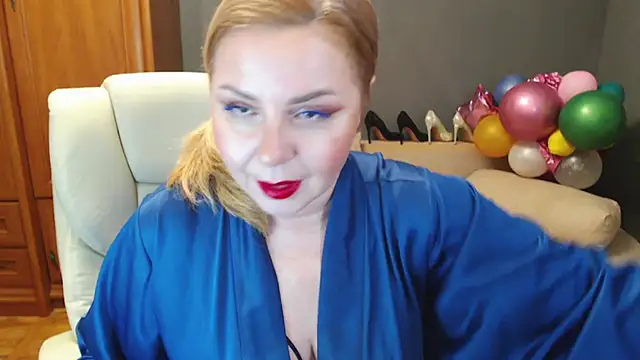 Snapshot of Cute_sun chatting on March 19, 6:01 pm Cute sun online show from March 19, 6:01 pm