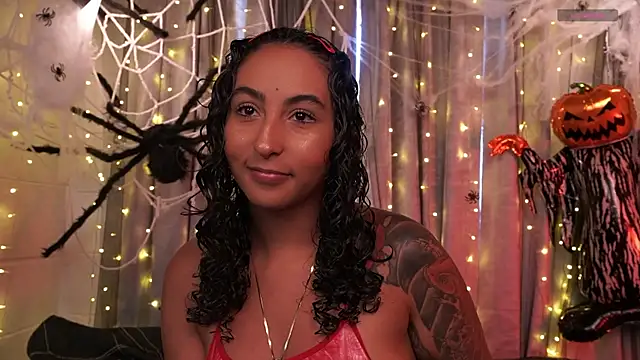 agatha collins  online show from October 16, 7:04 pm