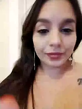 Snapshot of piiruwx chatting on December 7, 11:45 pm piiruwx online show from December 7, 11:45 pm