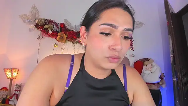 Snapshot of ISABELLASSMITH chatting on December 30, 4:09 am ISABELLASSMITH online show from December 30, 4:09 am