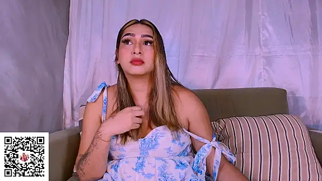 Snapshot of ISABELLASSMITH chatting on October 4, 9:40 am ISABELLASSMITH online show from October 4, 9:40 am