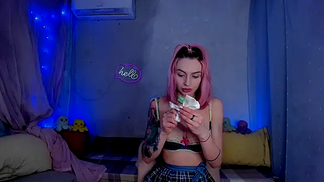 LickLizzy online show from March 20, 12:08 am