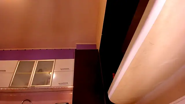 purpleariellx online show from December 31, 10:15 am