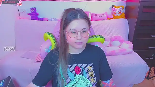 Lolisuccub online show from February 5, 6:15 pm