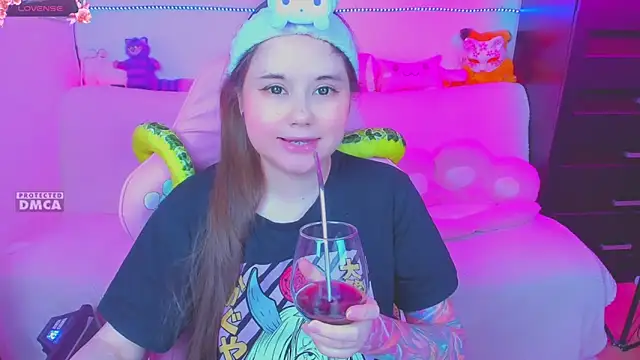 Lolisuccub online show from February 6, 5:30 pm