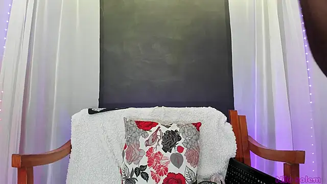 nilosolem online show from March 1, 5:16 pm