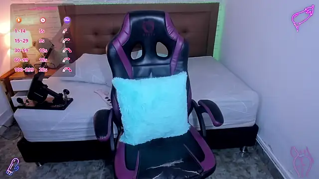 Snapshot of mila_katts chatting on September 26, 5:11 am mila katts online show from September 26, 5:11 am