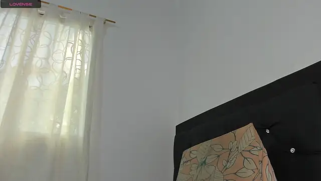 santi brown online show from October 5, 7:56 pm