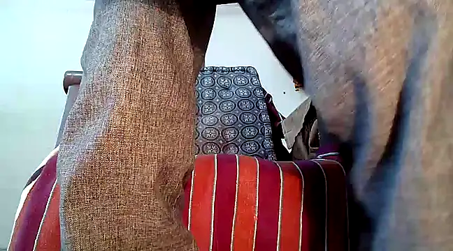 manan28 online show from December 30, 3:47 am