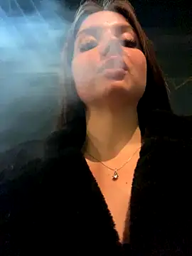 KrisMagnoly online show from October 26, 4:46 pm