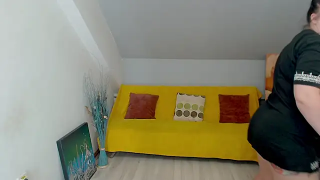 BrendaSkye online show from February 21, 10:28 am