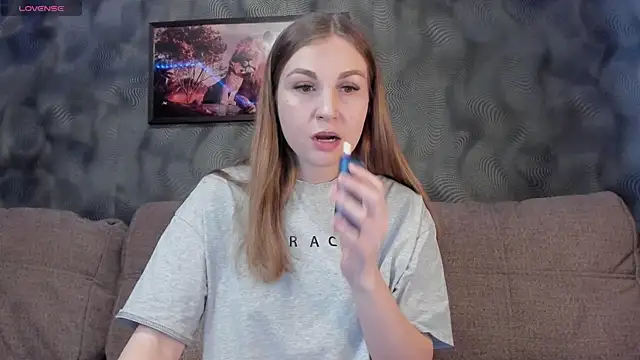 CassieMils online show from February 17, 10:51 am