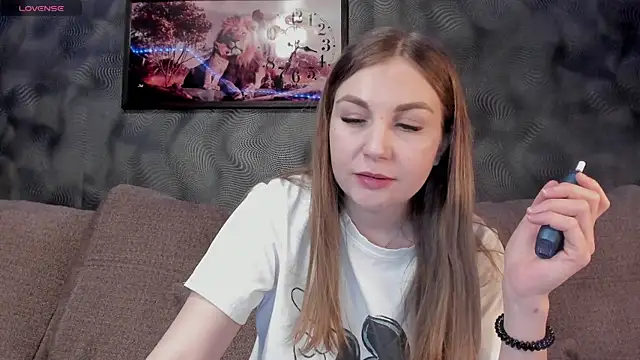 CassieMils online show from February 18, 12:39 pm