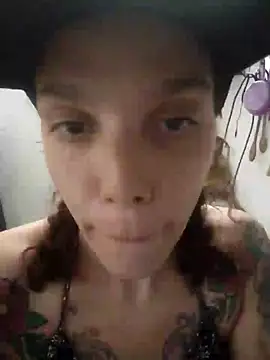 deftoolceles online show from December 6, 11:14 pm