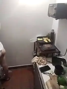 deftoolceles online show from December 28, 12:04 am