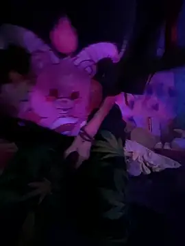 Snapshot of BABYUNICORN chatting on December 14, 2:10 pm BABYUNICORN online show from December 14, 2:10 pm