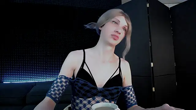 Snapshot of Hardy_Green chatting on November 7, 4:12 am Hardy Green online show from November 7, 4:12 am