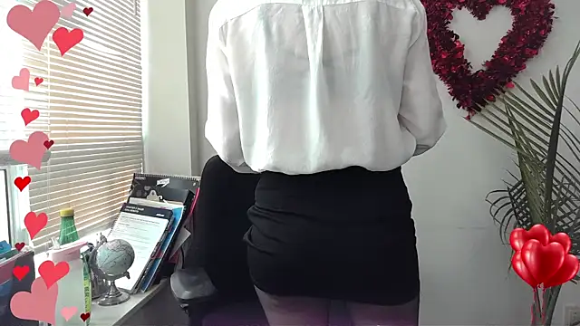 City Kat online show from February 11, 3:18 pm