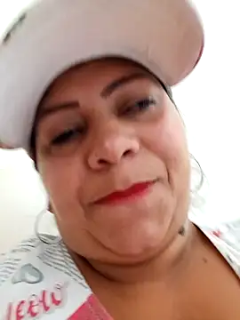 Alyona21 online show from December 15, 6:15 pm