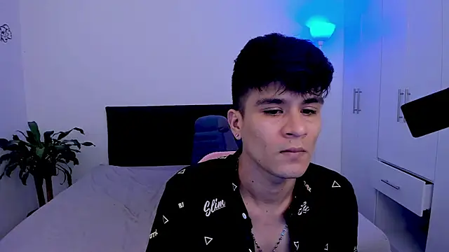 Eiden allenx online show from February 2, 2:02 pm