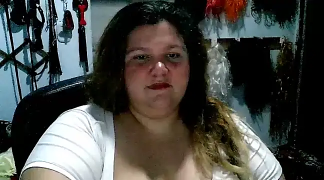 squirt322bbw online show from February 16, 11:05 pm