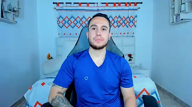 juan  jimenez online show from December 15, 12:29 am