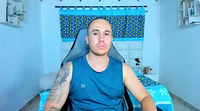 juan  jimenez online show from January 19, 1:32 am