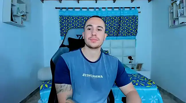 juan  jimenez online show from February 9, 2:06 am