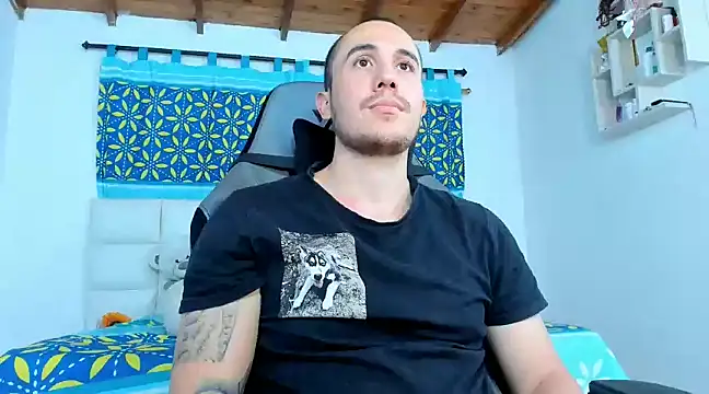 juan  jimenez online show from February 21, 1:33 am