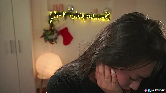 raphttalia  online show from December 30, 11:06 pm