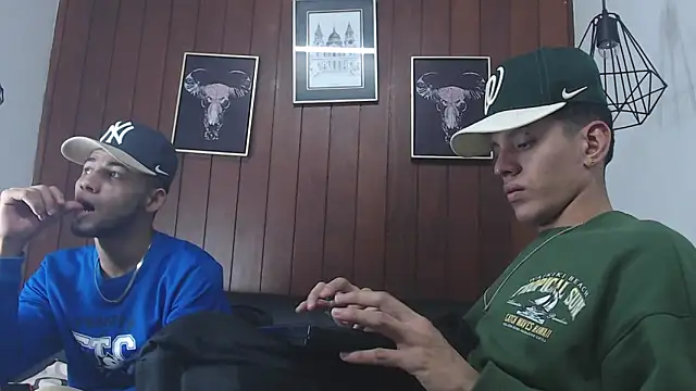 Snapshot of GaboReyes chatting on March 4, 4:38 am GaboReyes online show from March 4, 4:38 am