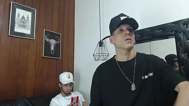 Snapshot of GaboReyes chatting on March 5, 3:51 am GaboReyes online show from March 5, 3:51 am