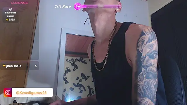 Snapshot of GaboReyes chatting on December 17, 11:05 am GaboReyes online show from December 17, 11:05 am