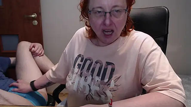 JoannaAndNeighbour online show from January 10, 9:23 am