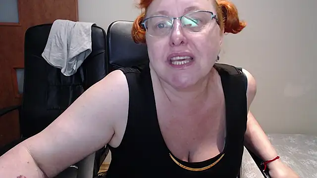 JoannaAndNeighbour online show from January 18, 9:02 am